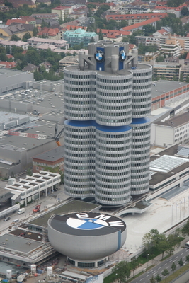 BMW.JPG
