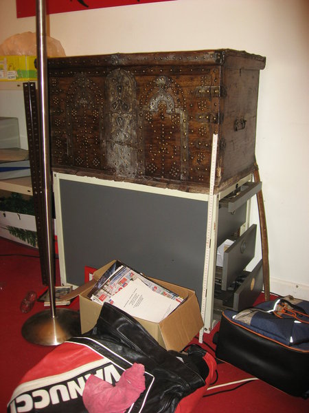 Truhe + Flötotto Unterstellcontainer